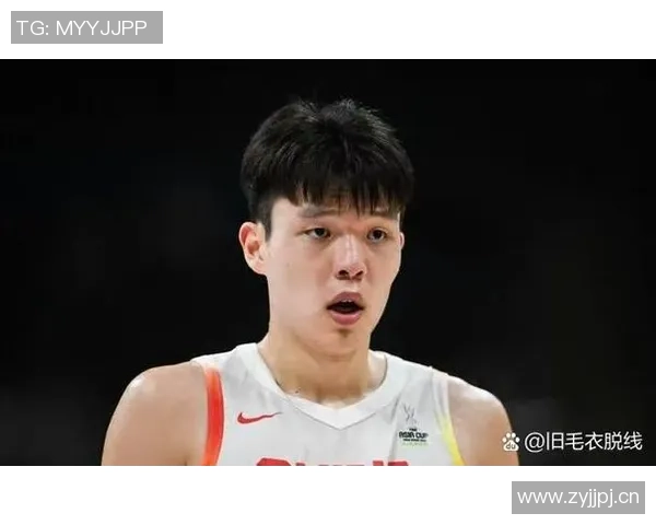 杨瀚森顺利通过脑震荡检查开拓者队士气恢复无碍继续征战